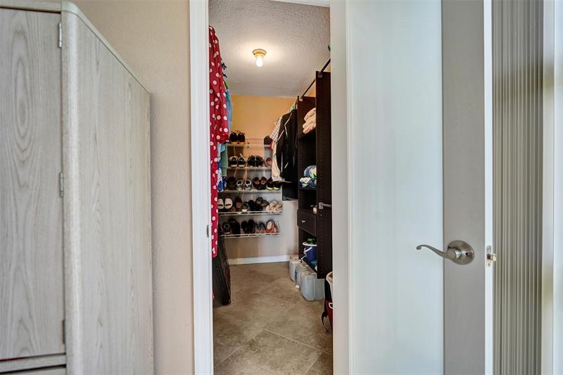 Photo: 26 of 59