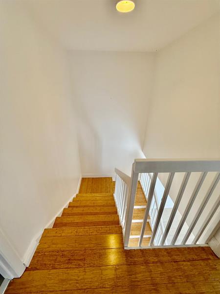 Photo: 23 of 54