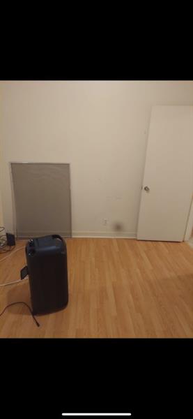 Photo: 10 of 25
