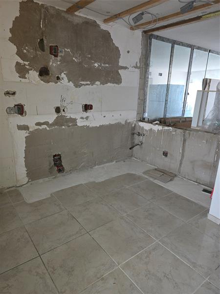 Photo: 6 of 26