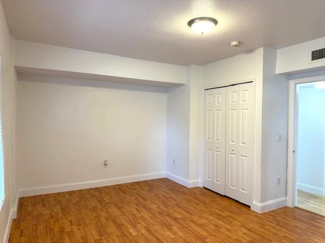 Photo: 19 of 21