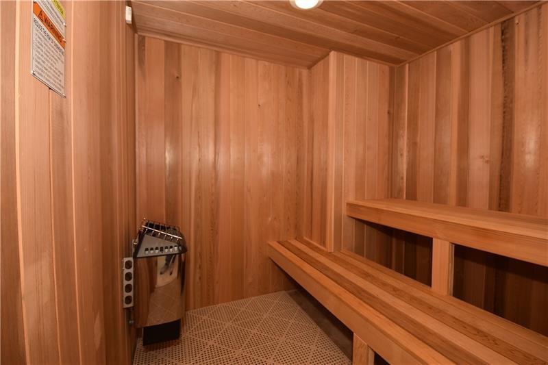 Photo: 16 of 20
