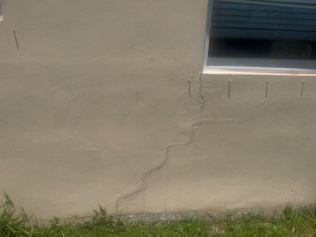 Photo: 6 of 6