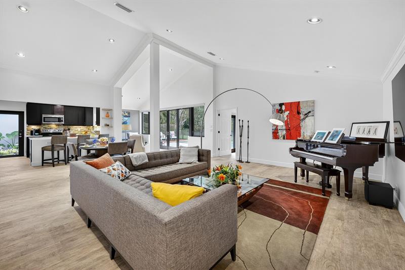 2754 Deer Creek Kelly Brooke Ln