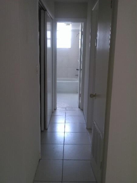 Photo: 5 of 6