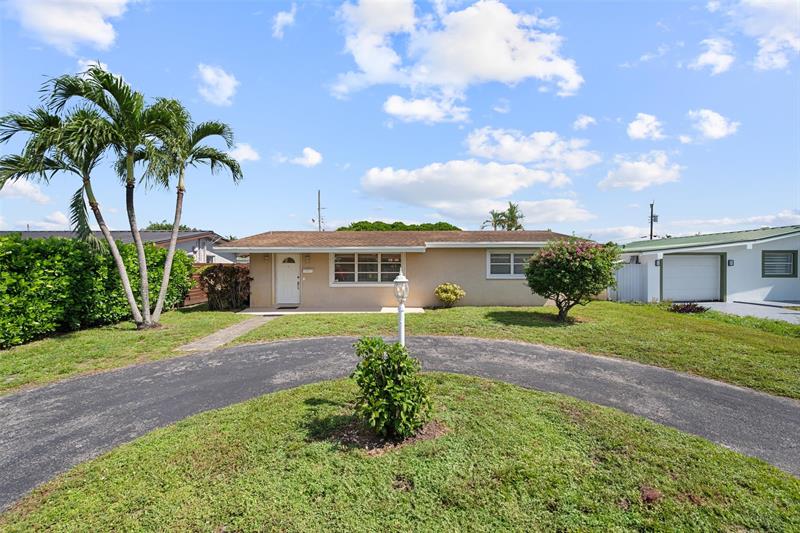 7701 NW 15th Ct Image