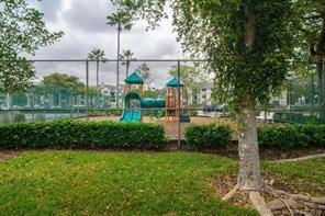 Photo: 20 of 22
