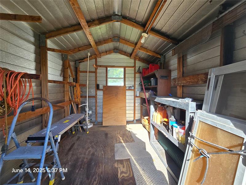 Photo: 19 of 24