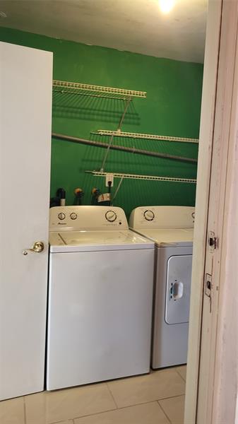 Photo: 20 of 44