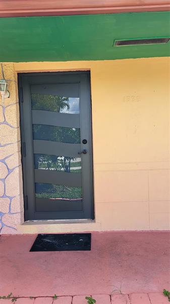 Photo: 9 of 44