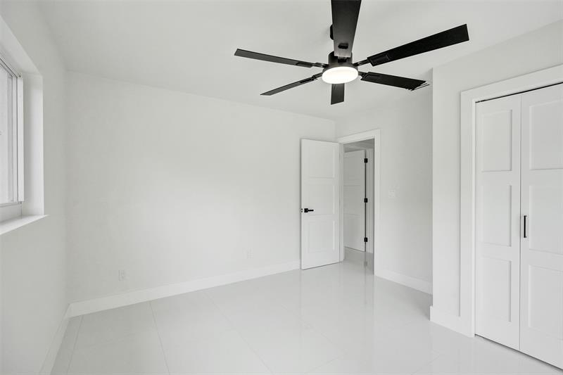 Photo: 57 of 98
