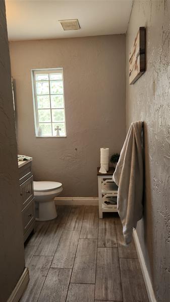 Photo: 40 of 54