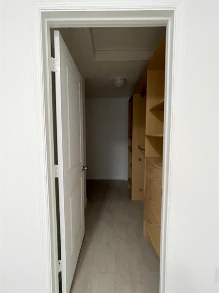 Photo: 15 of 25