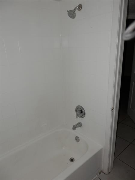 Photo: 6 of 7