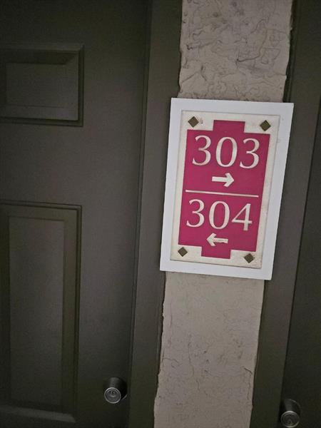 Photo: 6 of 20