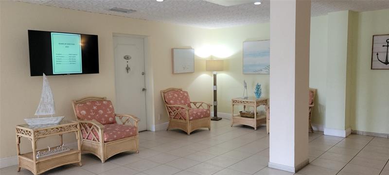 Photo: 16 of 24