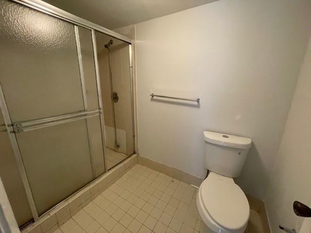 Photo: 16 of 23