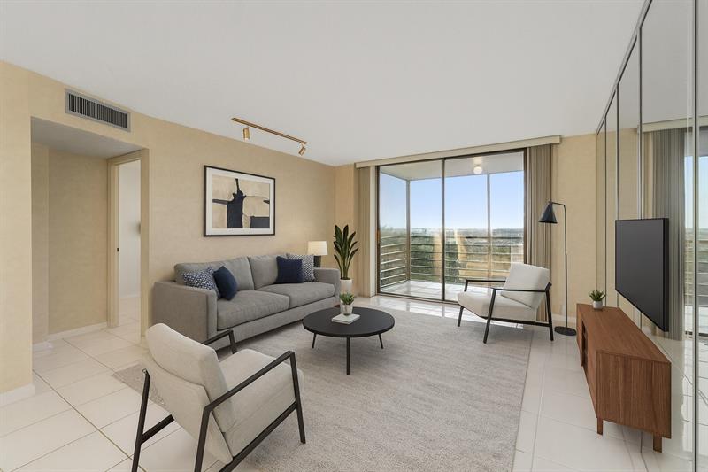 1200 Saint Charles Pl #PH7 Image