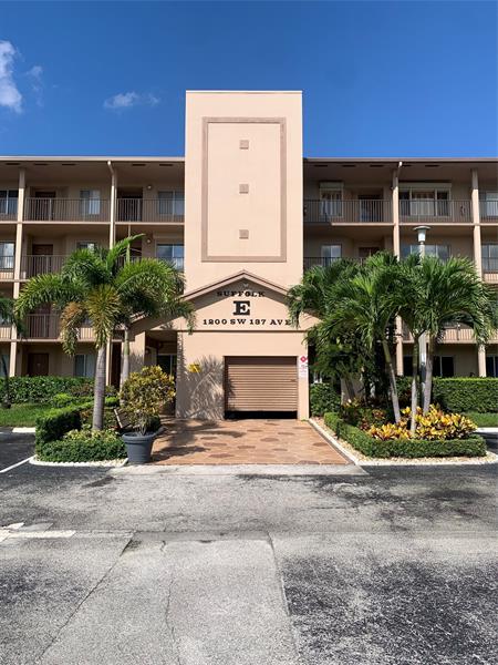 1200 SW 137th Ave #E-207 Image