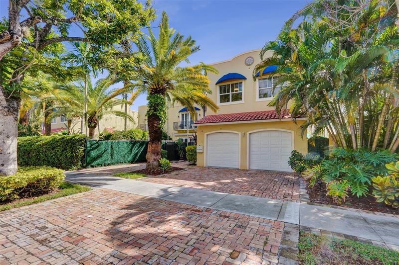 710 NE 15th Ave #710