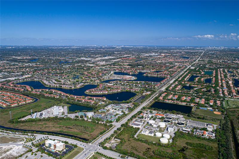 850 SW 133rd Ter #118 B Image