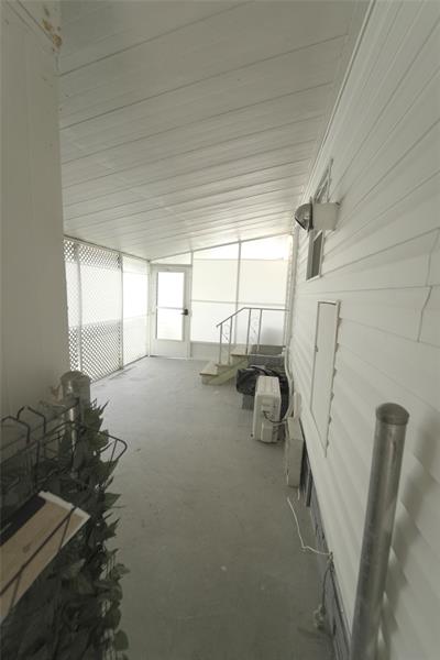 Photo: 24 of 50