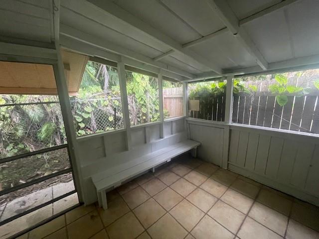 Photo: 12 of 13