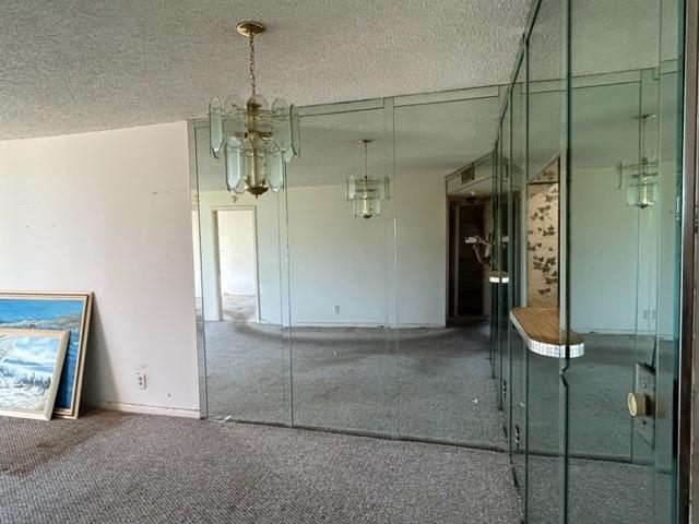 Photo: 10 of 20