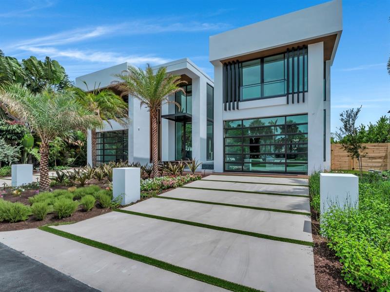 681 Golden Harbour Drive, Boca Raton, FL, 33432 - 0