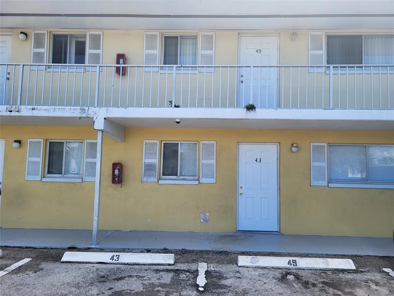 1501 Crescent Cir #E43