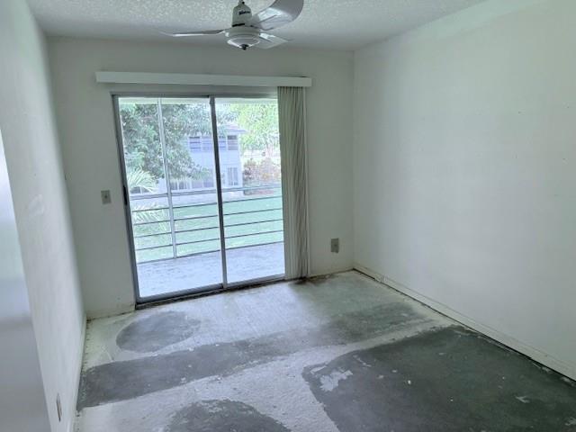 Photo: 6 of 38