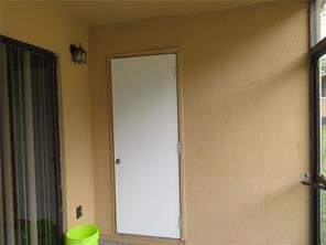 Photo: 19 of 26