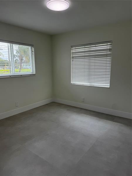 Photo: 20 of 29