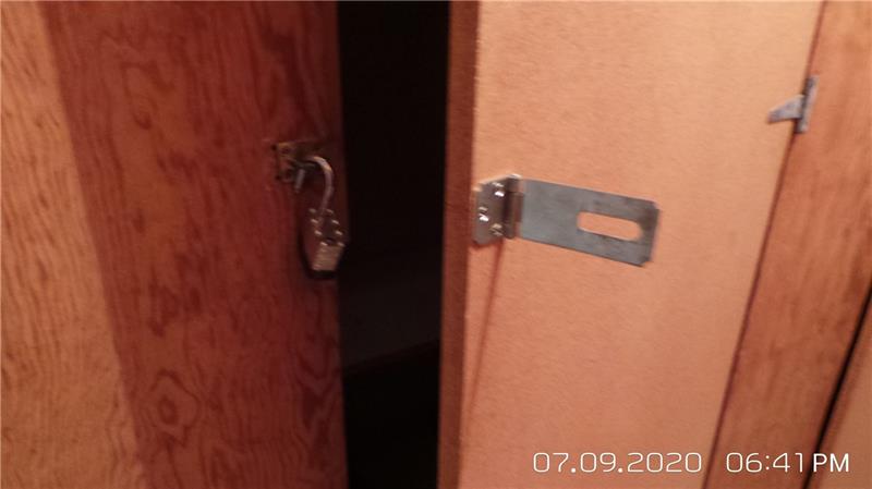 Photo: 24 of 28