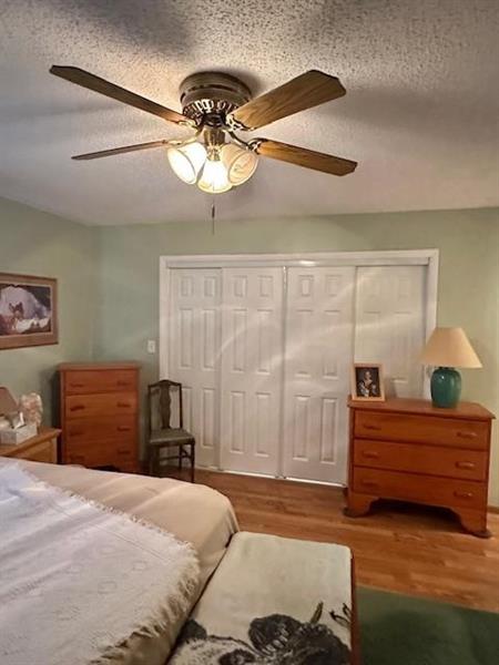 Photo: 20 of 28