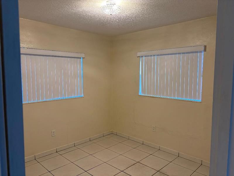 Photo: 19 of 22