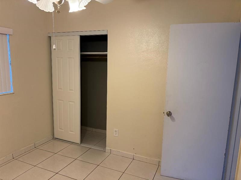 Photo: 20 of 22