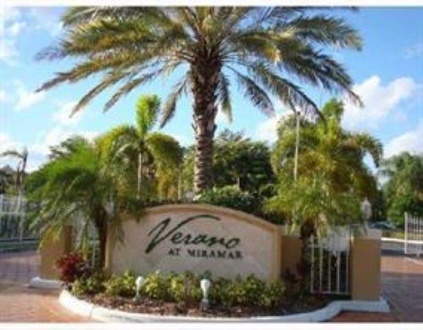 8105 SW 21st Ct #8105 Image