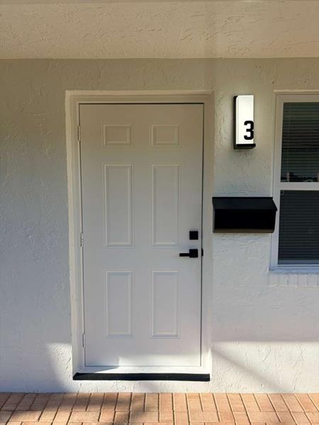 Photo: 6 of 23