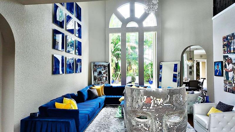 8816 Club Estates Way