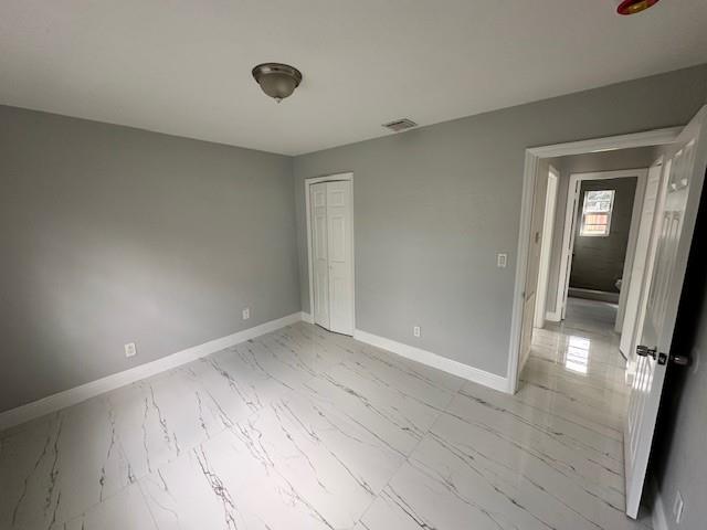 Photo: 10 of 28