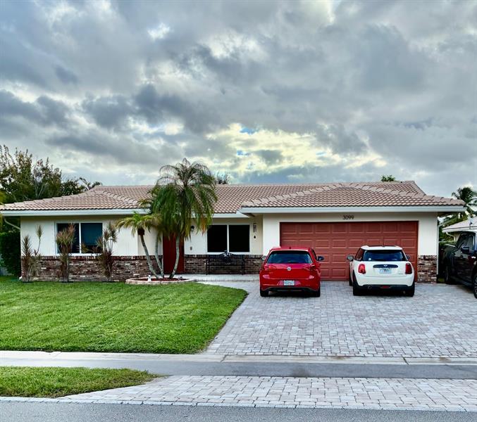 3099 NW 123 Ave