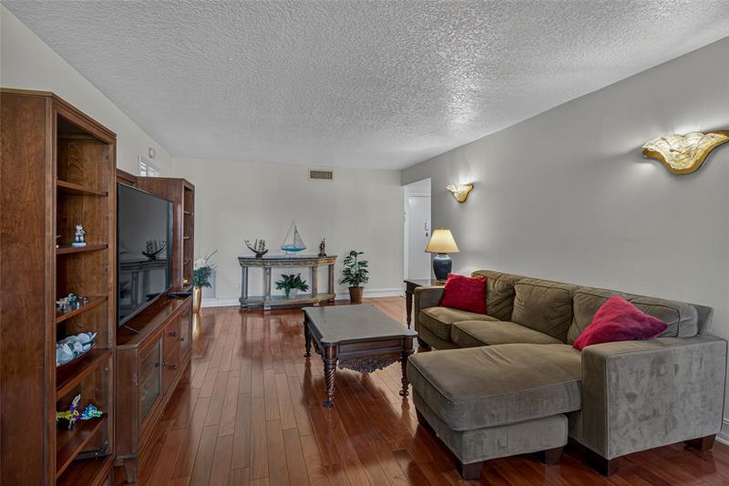 4702 Fountains Dr #205 Image