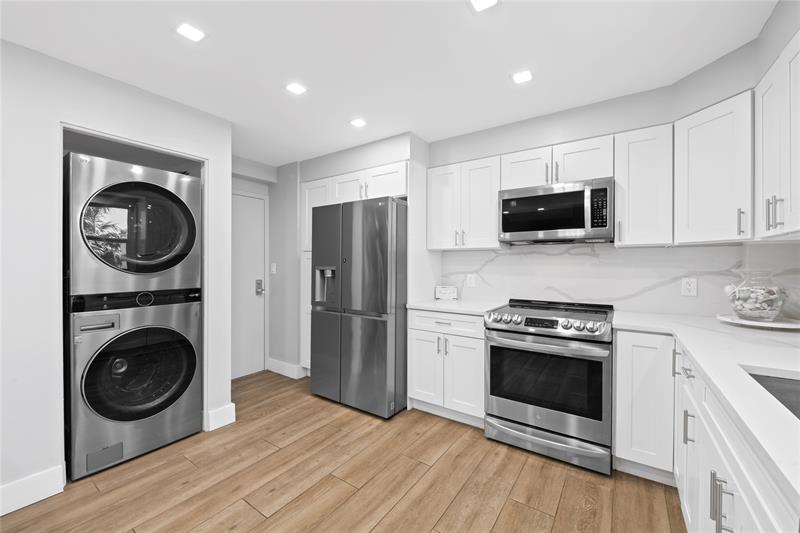 3500 Galt Ocean Dr #109