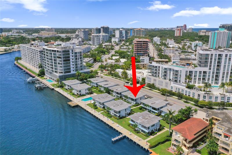 425 Bayshore Dr #2