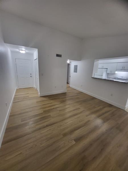 2622 NW 33rd St #2013