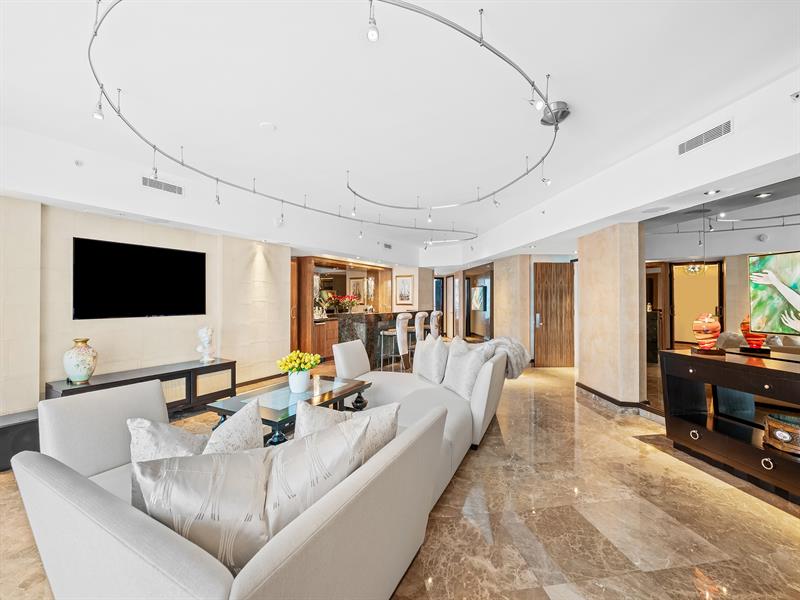 333 Las Olas Way #2604