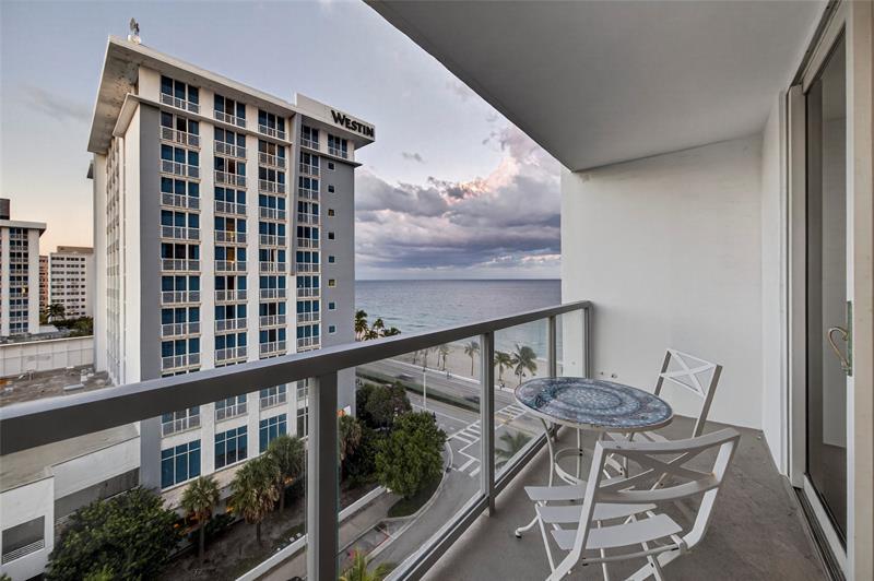 209 N Fort Lauderdale Beach Blvd #8D