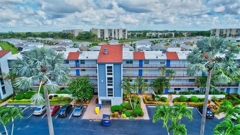 14747 Cumberland Drive #206