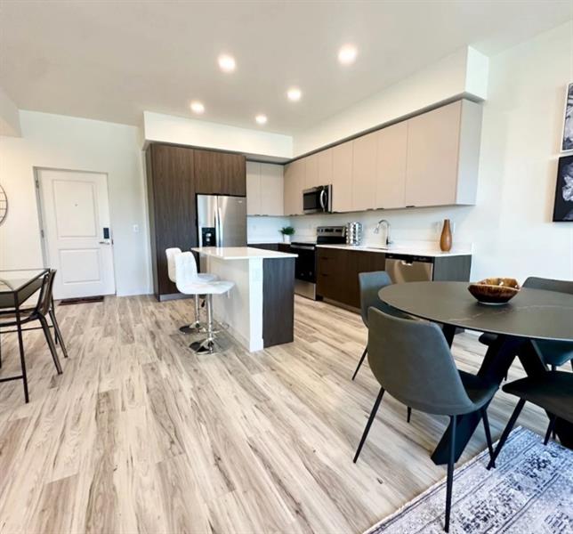 1621 S Dixie Highway